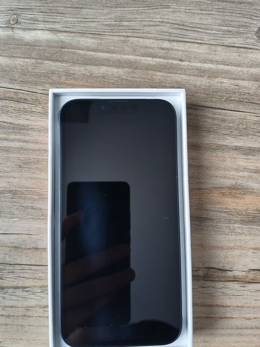 iPhone 13 128GB stan bardzo dobry