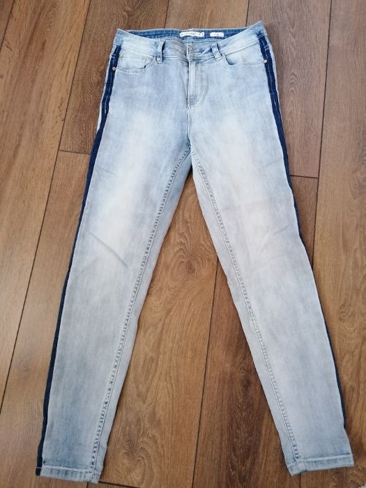 sprzedam spodnie jeansowe