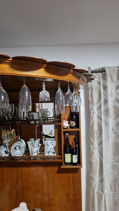 Bar de sala (bar de canto)