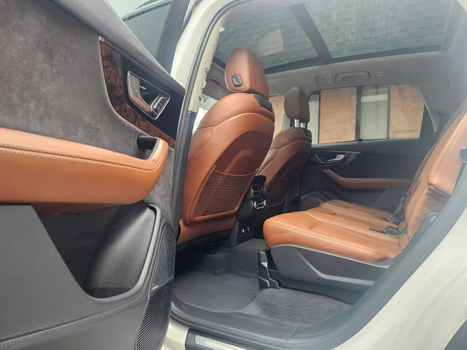 Audi Q7 Prestige      2018