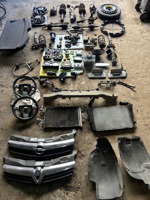 Skrzynia biegów Opel Astra H III 3 gtc 2006 rok 1.9 150km czesci