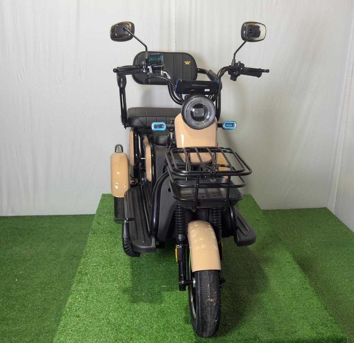 Електроскутер OSCAR Bike 72V/20Ah/1200W чорний триколісний