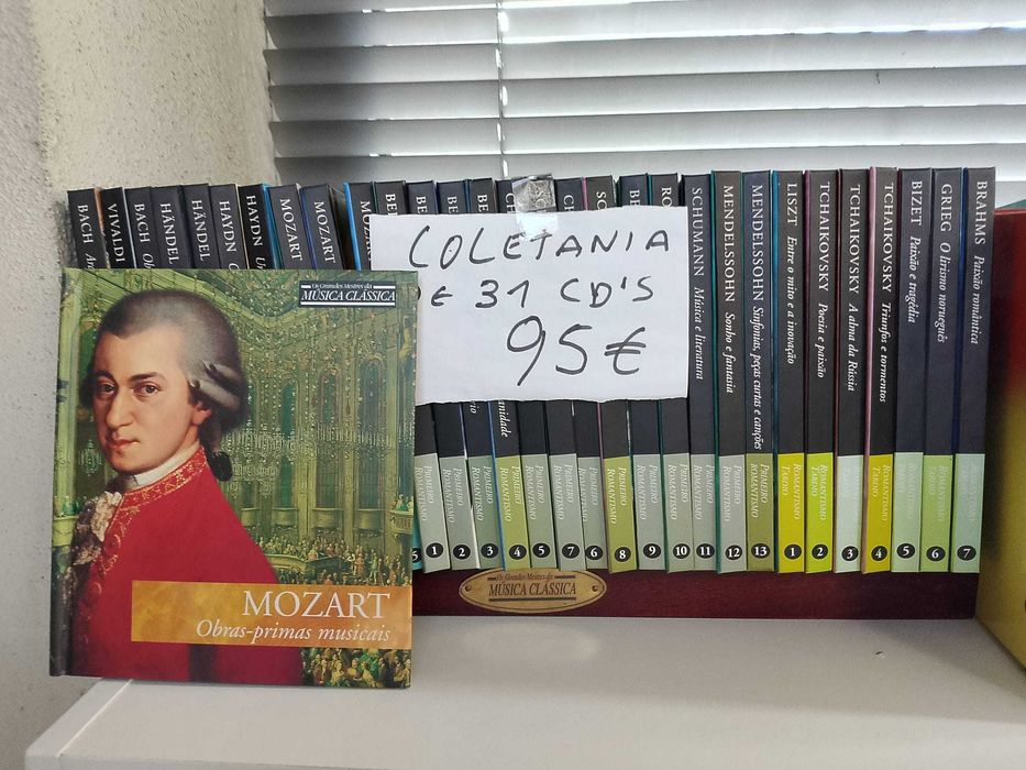 Coleção de lIVROS e CDS
