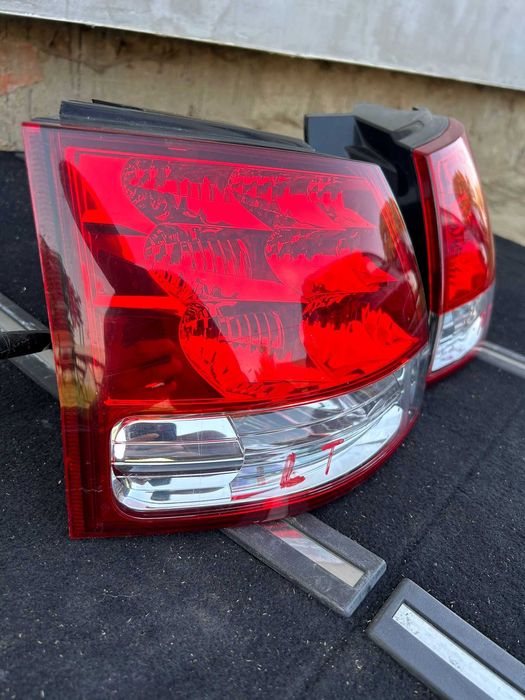 Lampa tył lewa Citroen C-Crosser