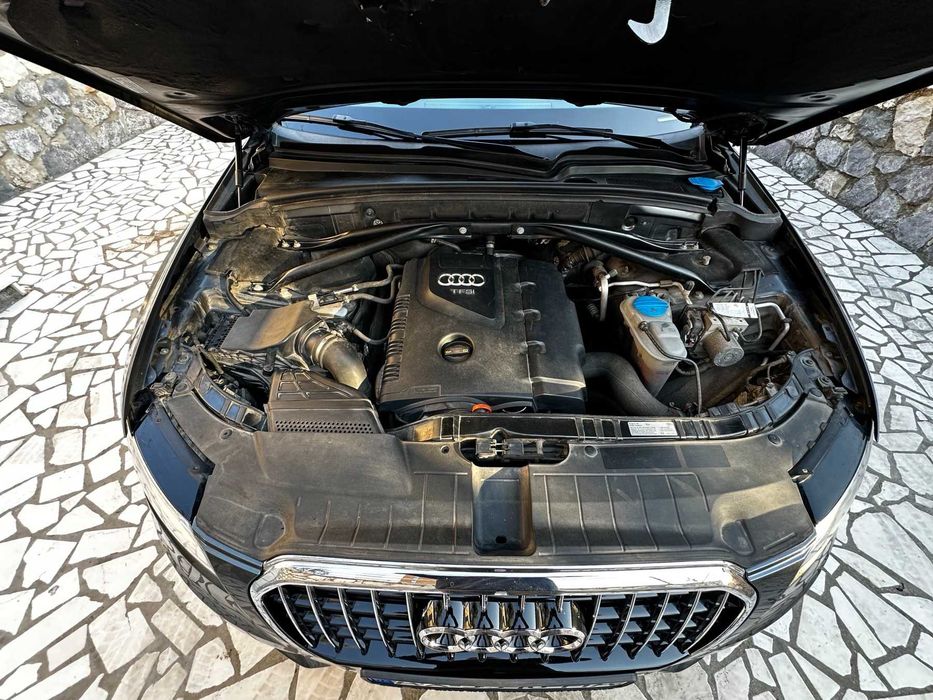 Продам Audi Q5 2016