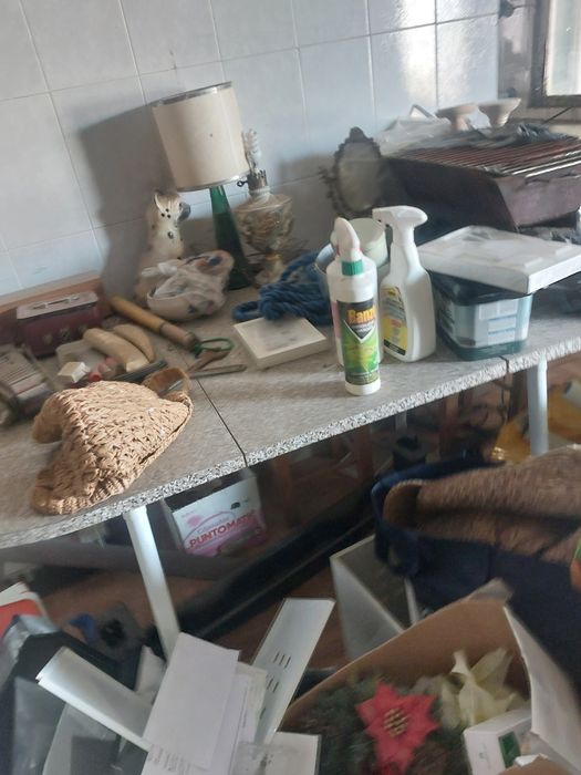 Mobília usada,recheio.