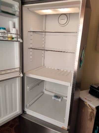 Холодильник LIEBHERR Premium BioFresh NoFrost CBNes 3956 под ремонт