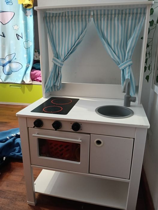 Cozinha de brincar IKEA