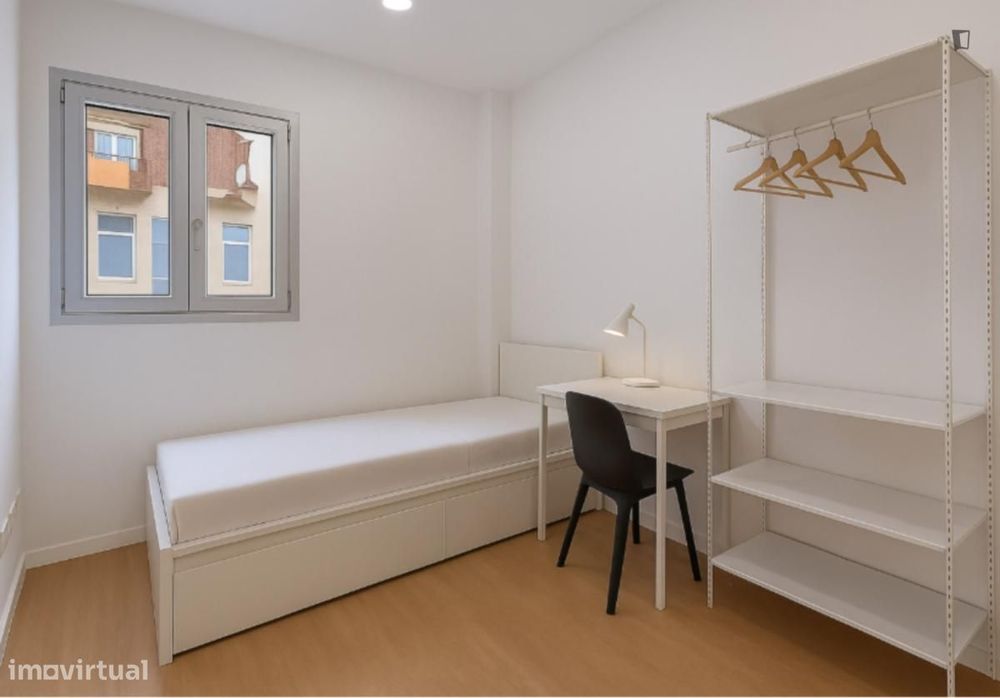 Quarto - localizado em Boavista Coimbra
