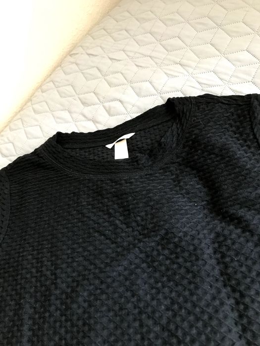 H&M bluzka czarna r.L j.nowa wytłaczana