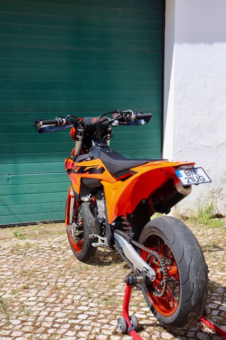KTM SMR 450 matriculada
