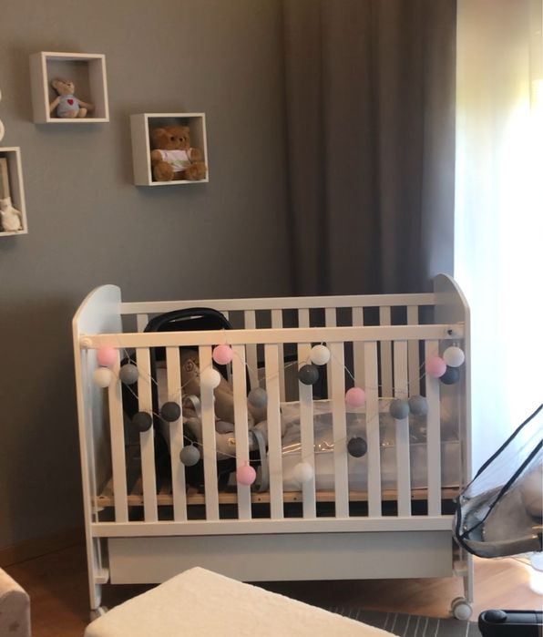 Berço Micuna Valentina + Gaveta + edredão +proteção lateral