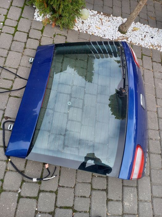 Tylna klapa bagażnika seat leon 2003r kompletna lakier ls5n bez korozj