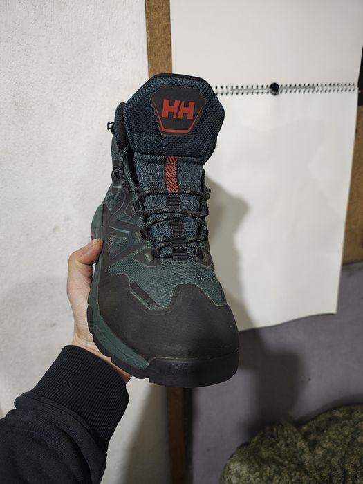 Buty trekkingowe Helly Hansen na membranie Waterproof. Rozmiar 44