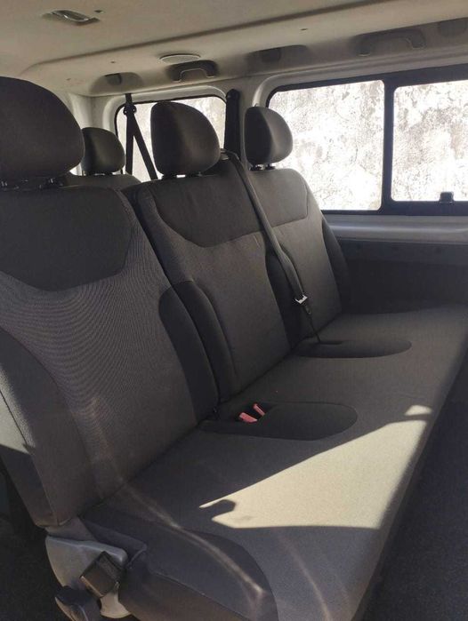 Renault Trafic 9 lugares