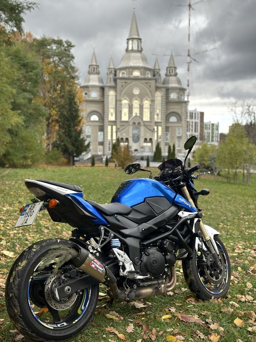Suzuki GSR 750 ABS
