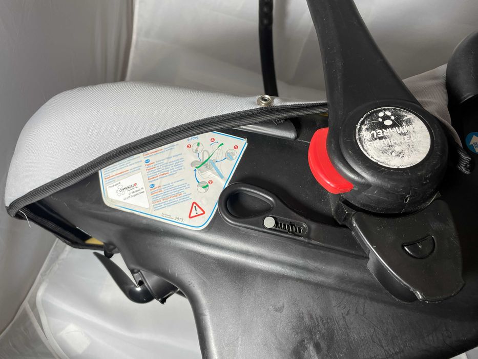 Fotelik samochodowy nosidełko Camarelo Carlo 0-10 kg