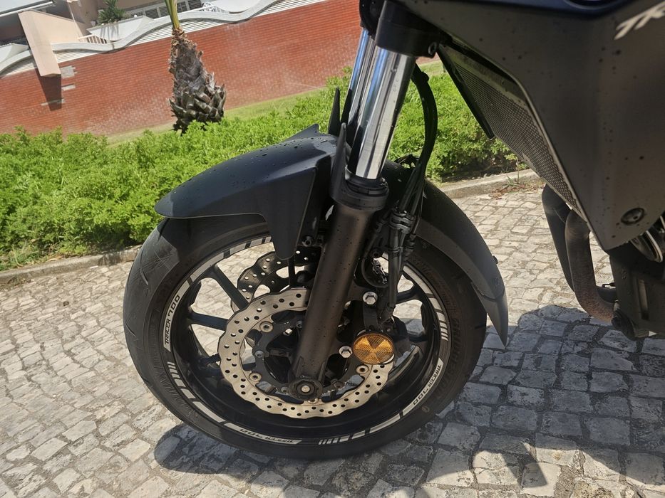 YAMAHA TRACER 700 ano 2017, akrapovic e em EXCELENTE ESTADO