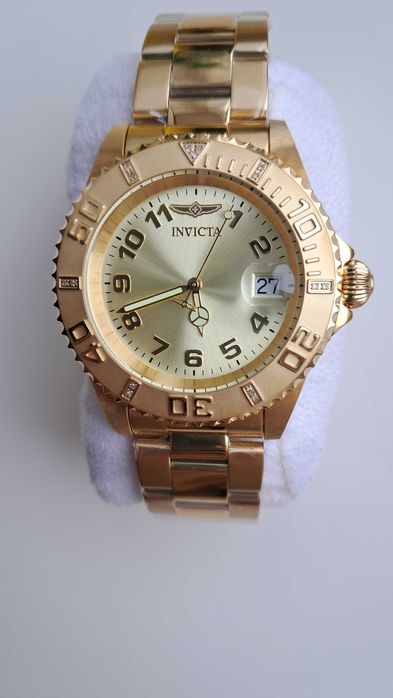 Часы Invicta Pro Diver с бриллиантами  0,06 карат Swiss Ronda 515