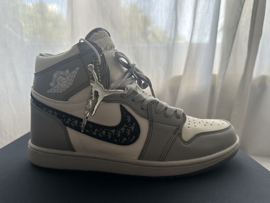 Air Jordan 1 Dior wysokie rozm. 43
