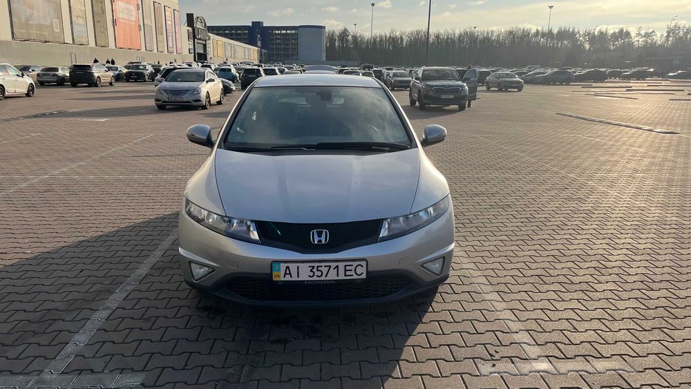 Honda Civic 5D 2008