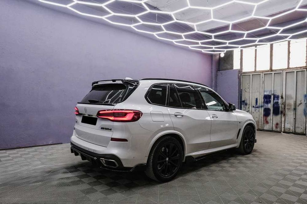 Aero body kit BMW X5 (G05) M-Performance preto brilho