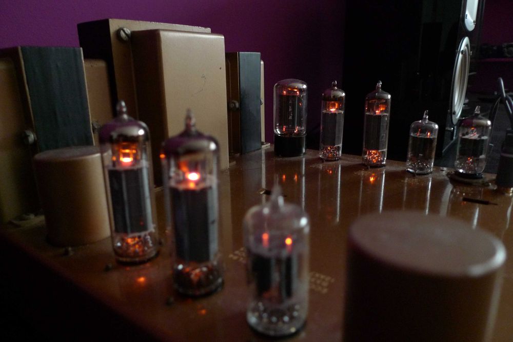 LEAK STEREO 20 — Amplificador a Válvulas Clássico Totalmente Revisto