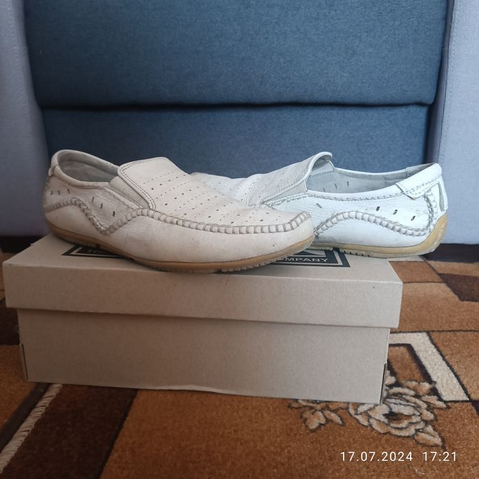 Продам чоловічі туфлі