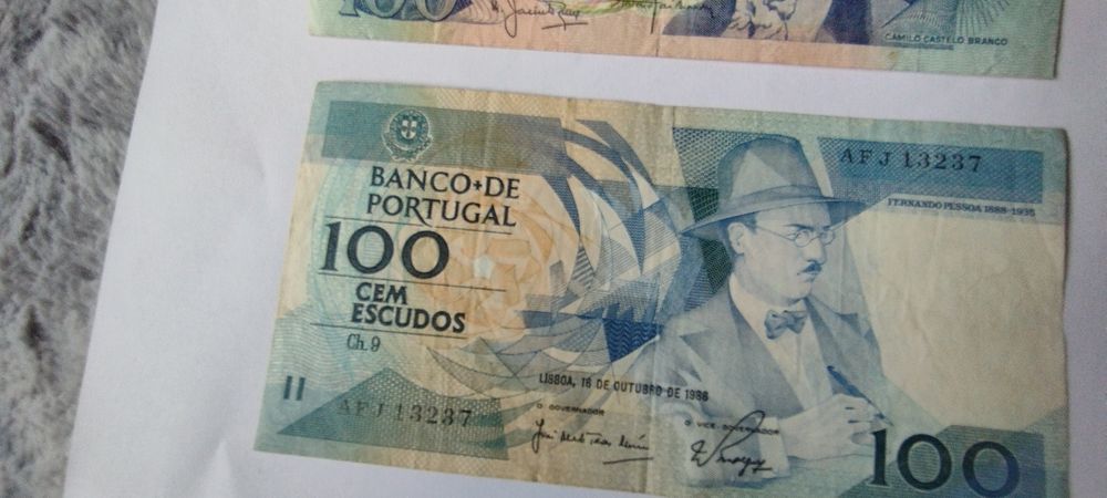 Escudos em notas portuguesas