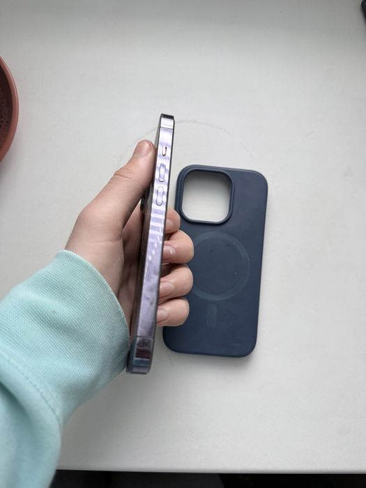 iPhone 14 pro 128gb Newerlock