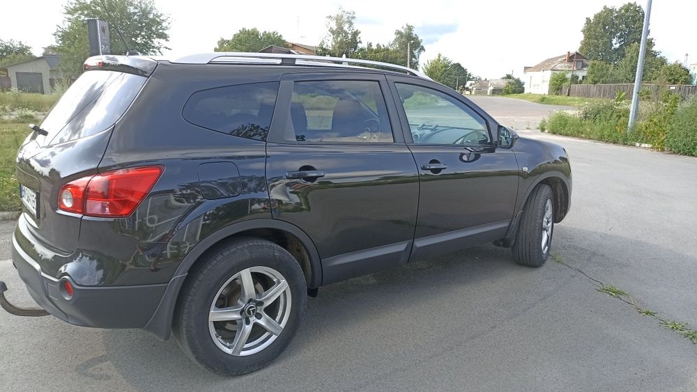 Nissan Qashqai+2