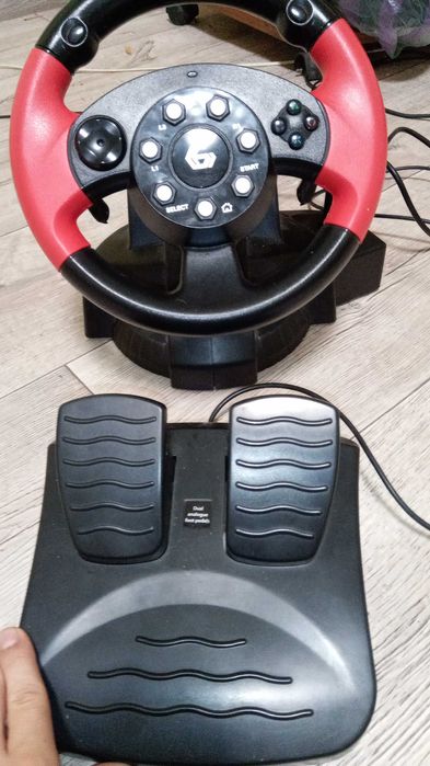 Продам Игровой Руль