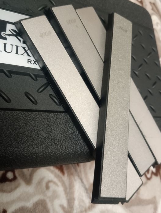 Точилка для ножей Ruixin PRO -009.