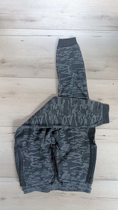 szaro czarne - moro Spodnie Joggery slim House S