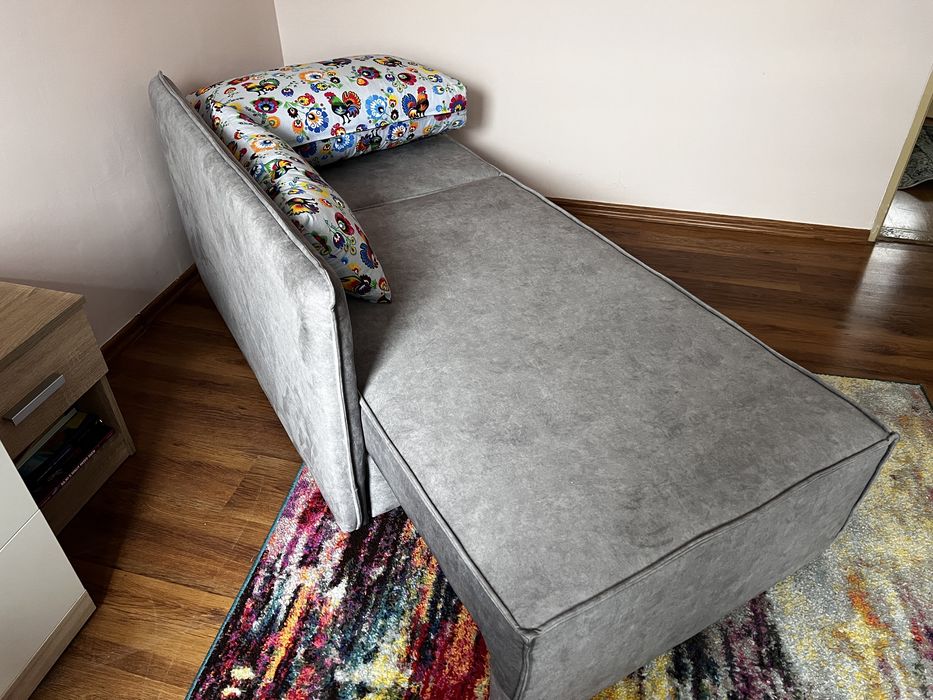 Sofa dziecięca- rozkładana z pojemnikiem