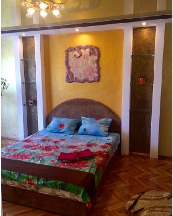 Подобово пр-т Грушевського 28