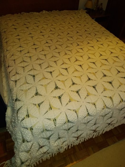 Colcha de renda 2,5x2,3metros