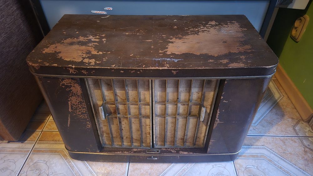 Radio lampowe Siemens Schatulle H-42