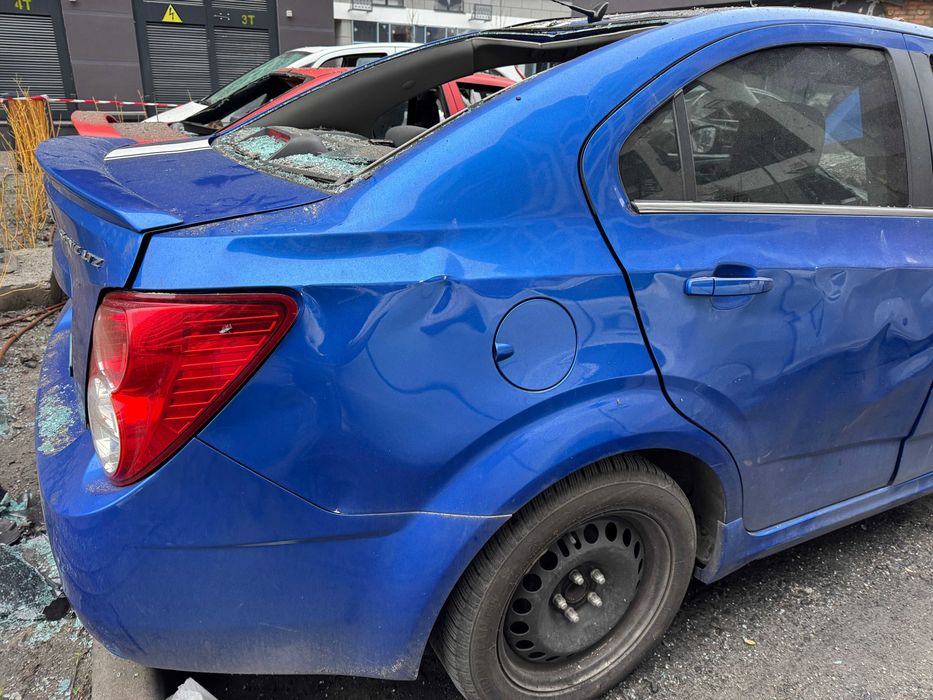 Chevrolet Aveo 2013 T300 LTZ Sonic 1.6 бензин механіка під відновлення