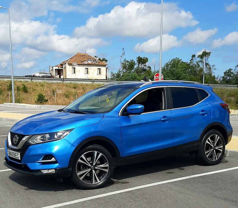 Nissan Qashqai 1.5 dCi N-Connecta Teto Panorâmico