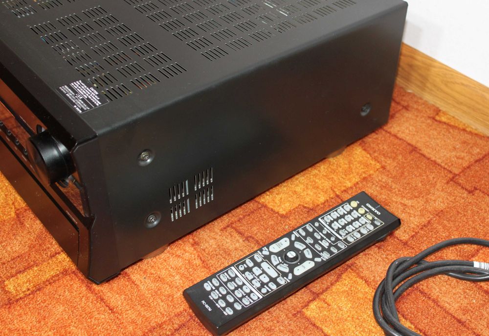 Amplituner Onkyo TX-NR905
