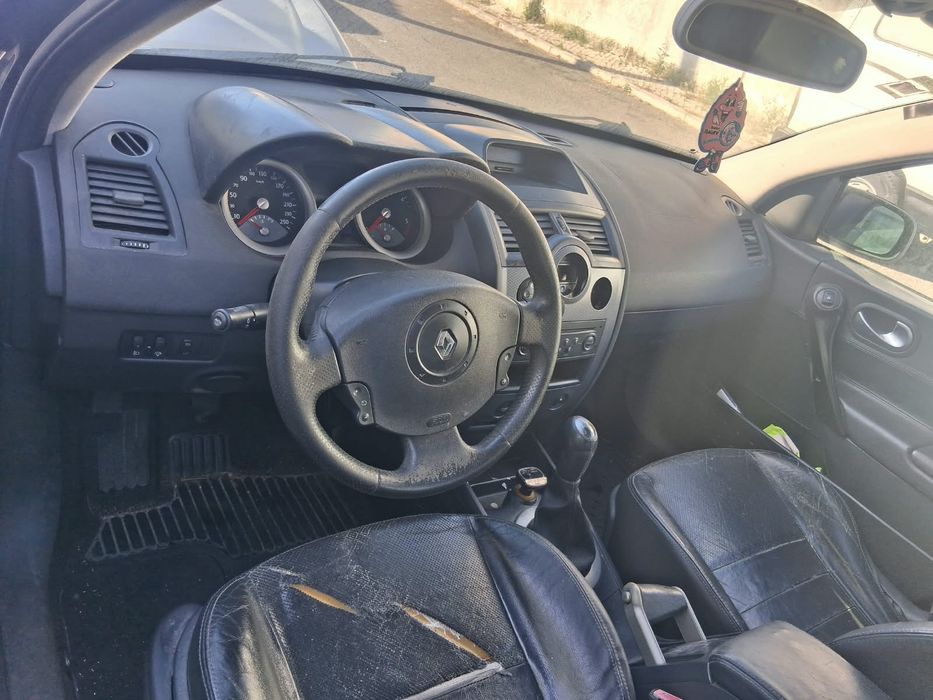 Renault Megane 1.5 — photo 3