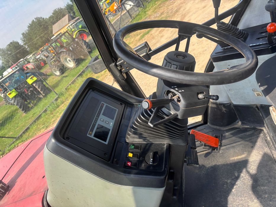 Case 5120 nie Valtra