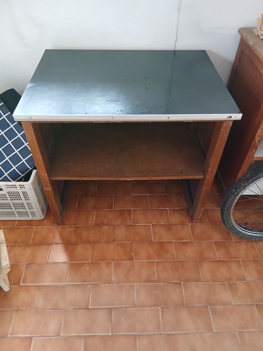 Mesa tampo em fórmica