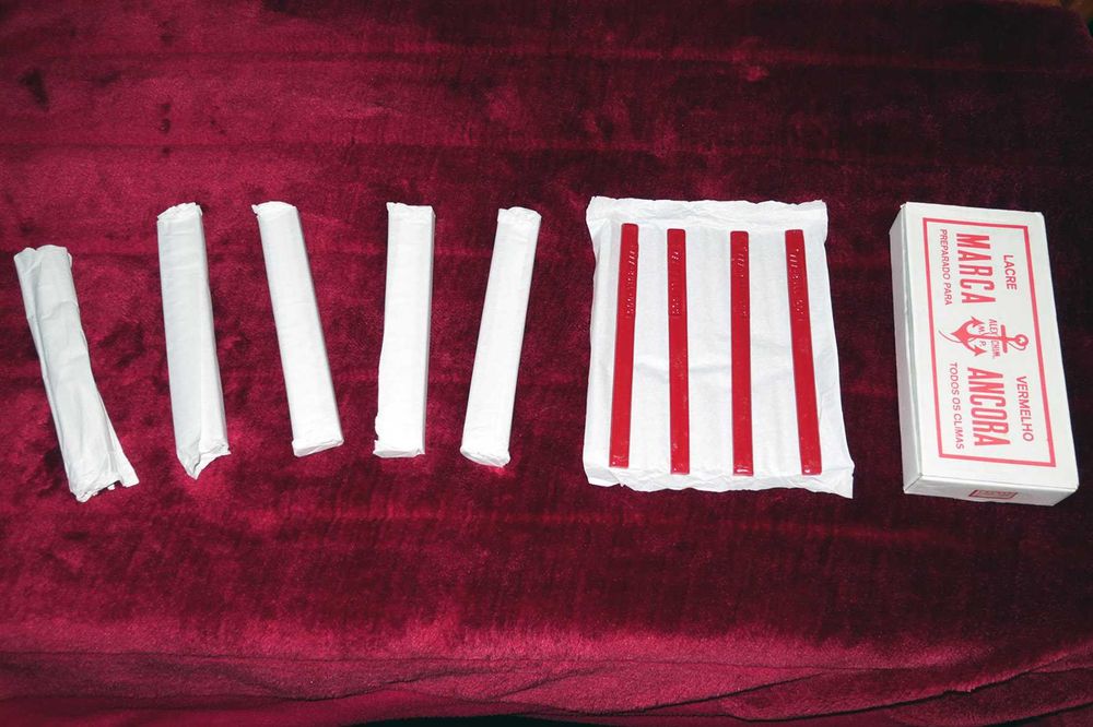 Lacre vermelho barras novas
