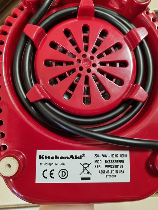 Blender ze szklanym kielichem