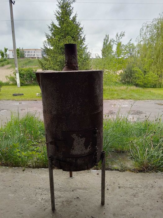 Буржуйка пічка на дровах