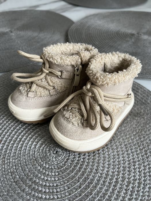 Чобітки демисезонні