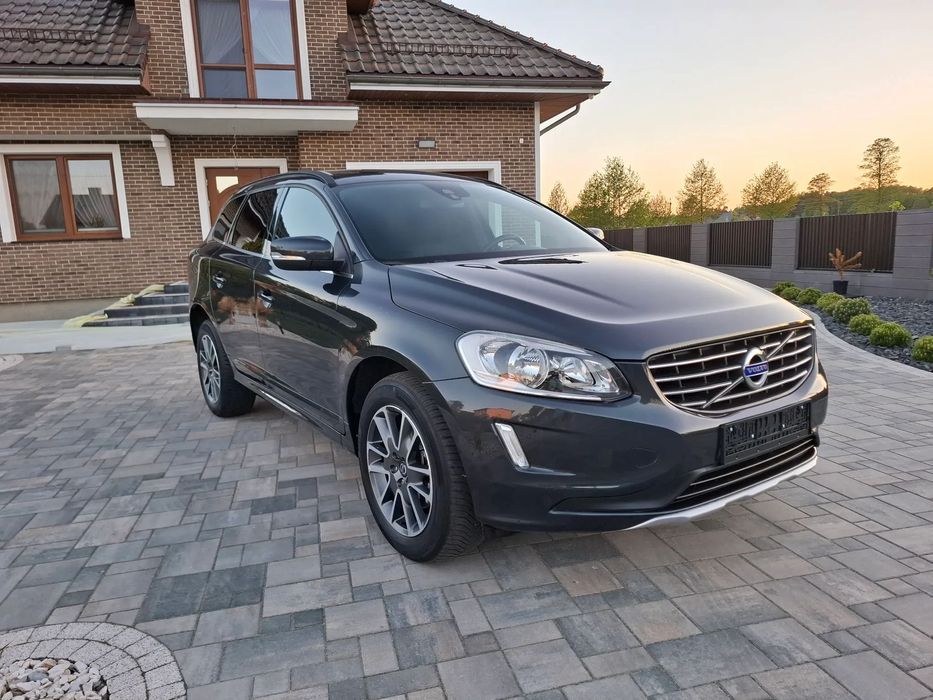 Volvo XC 60 5 CYLINDRÓW!! Bardzo Zadbane !!