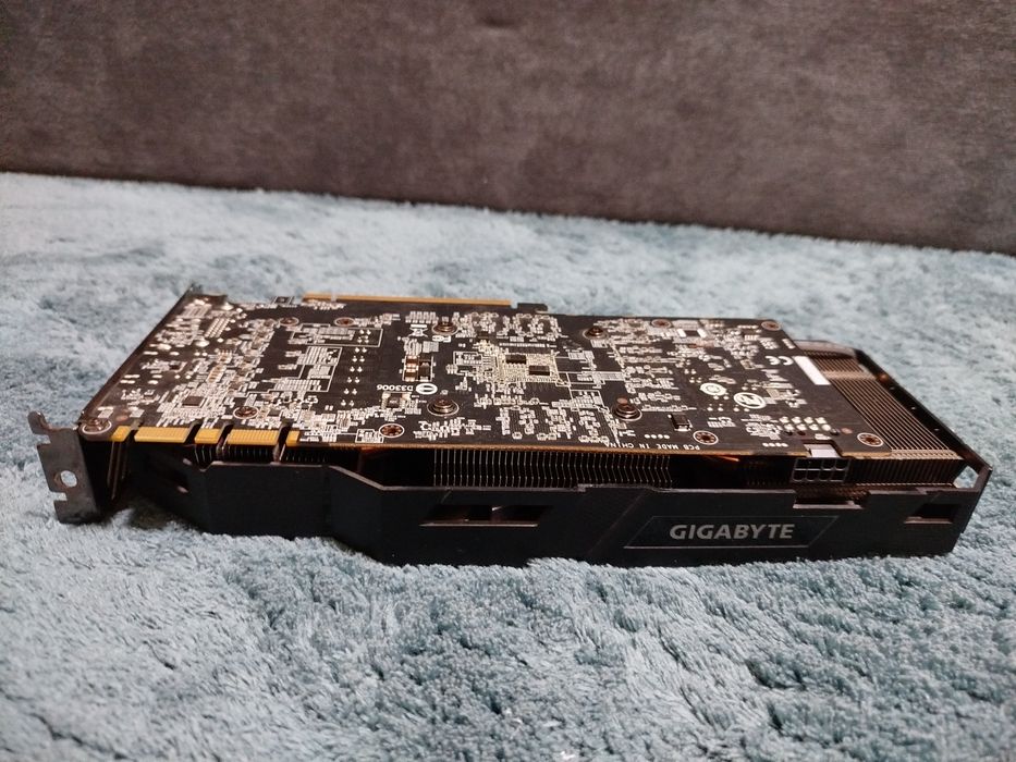 Karta graficzna Gigabyte GeForce GTX 1070 Windforce OC 8GB